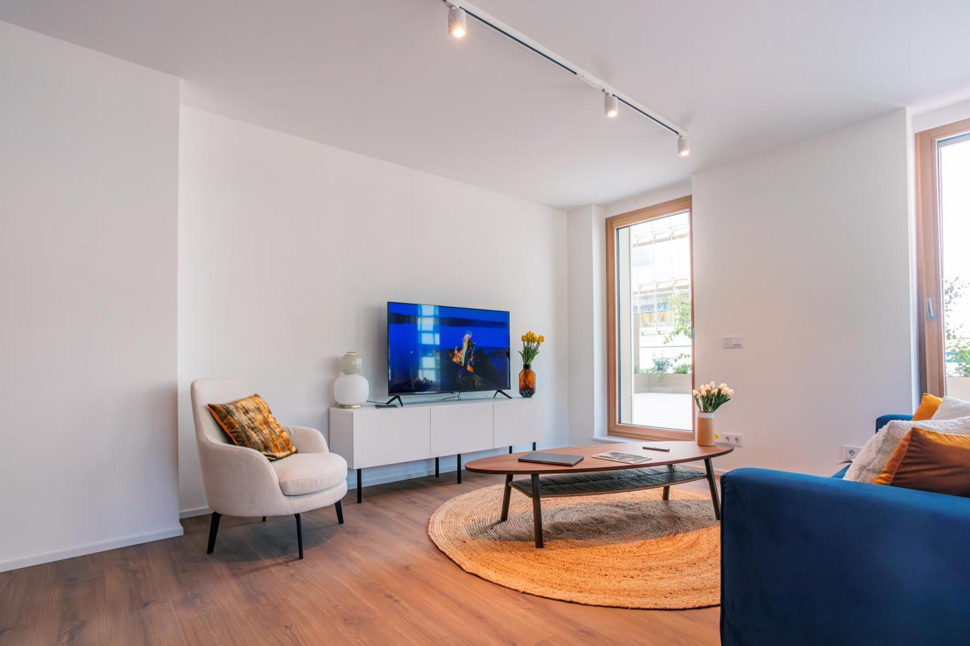 Media Bay In Kirchberg By Rentaroo Apartment